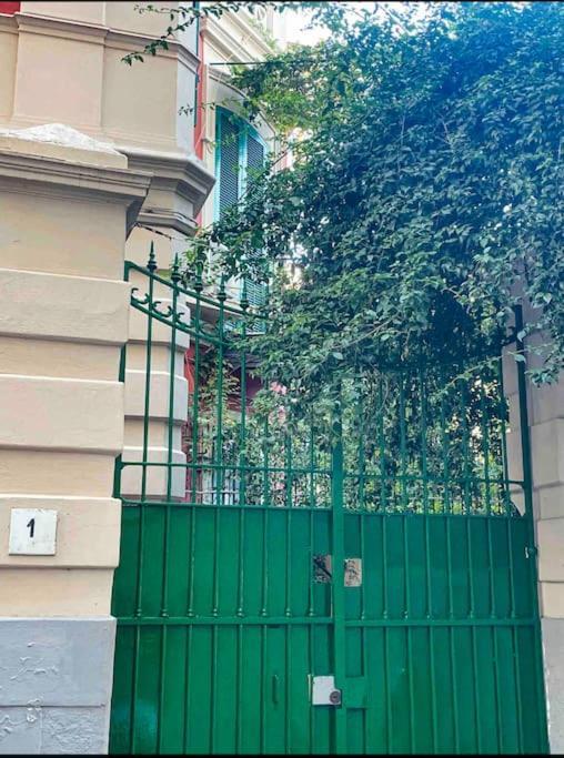 Bouganville Holiday House Napoli Bagian luar foto