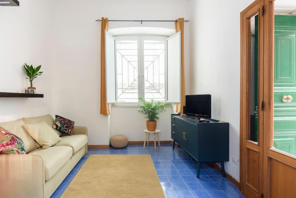 Bouganville Holiday House Napoli Bagian luar foto