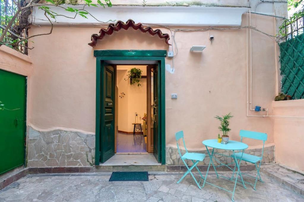Bouganville Holiday House Napoli Bagian luar foto