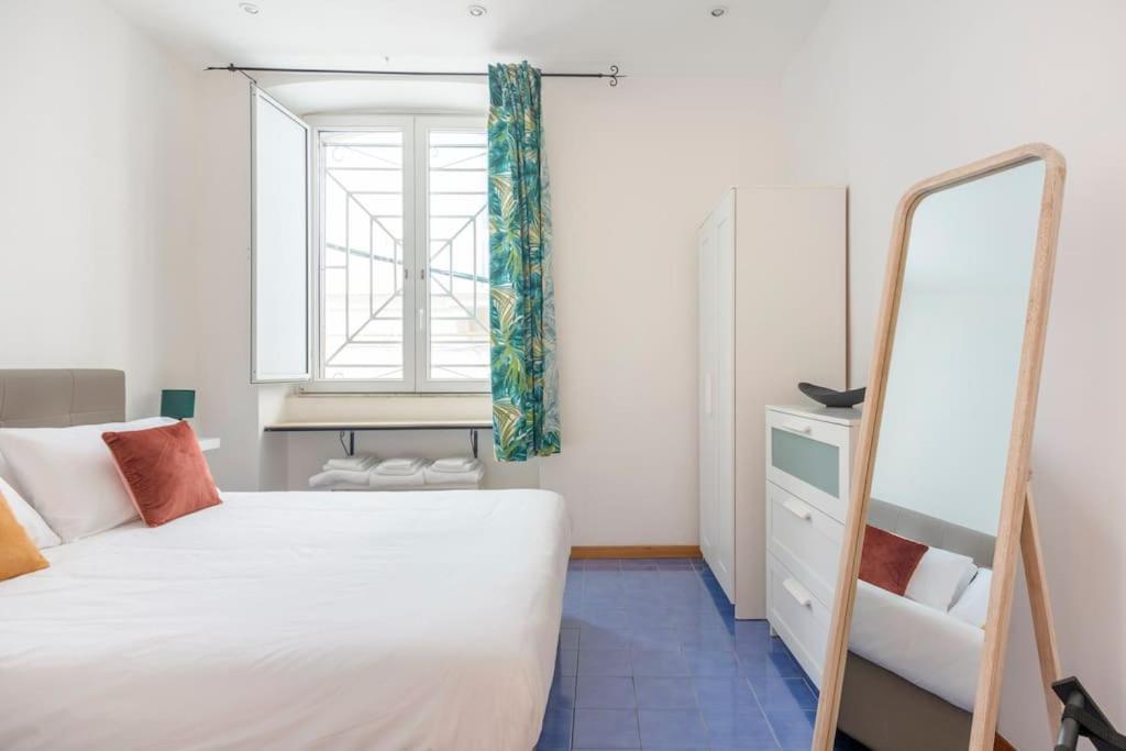 Bouganville Holiday House Napoli Bagian luar foto